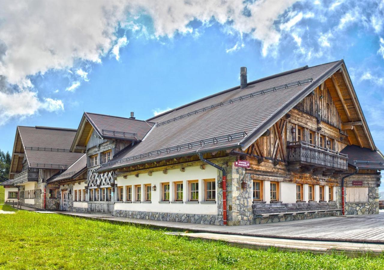 Alpska Perla Apartments Церкно Экстерьер фото
