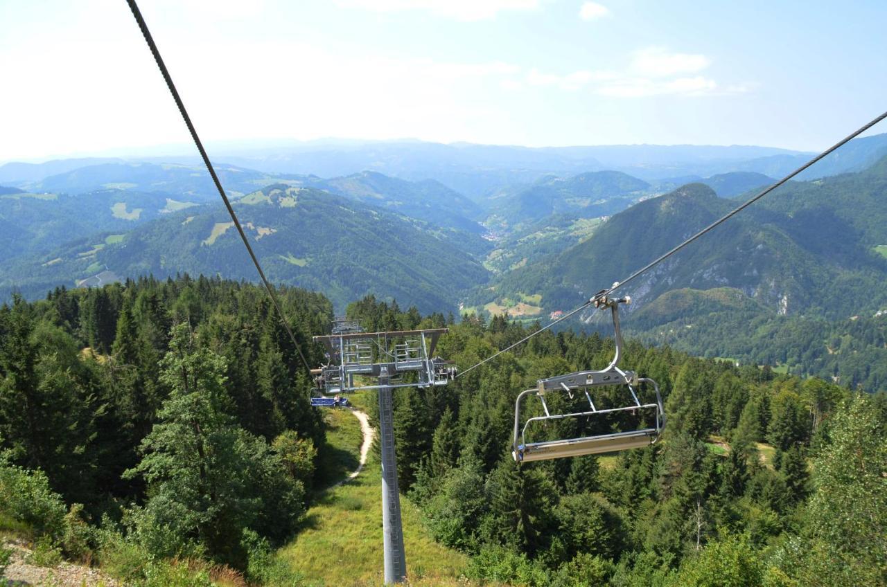 Alpska Perla Apartments Церкно Экстерьер фото